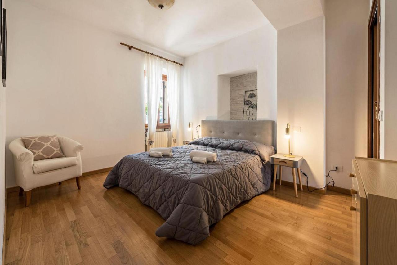 La Casa Del Borgo Con Parcheggio Apartment Malcesine Ngoại thất bức ảnh